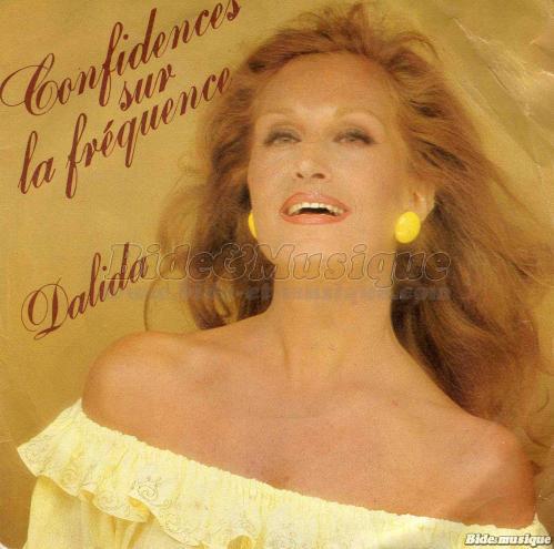 Dalida avec le petit Antoine - Beaux Biduos