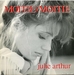 Pochette de Julie Arthur - Moitié moitié
